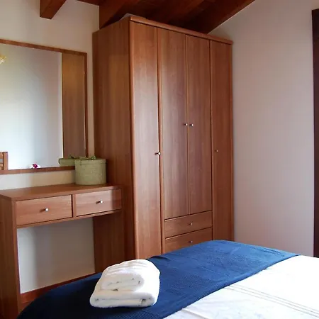 Gestiona2r - Casa El Refugio 12 Con En *